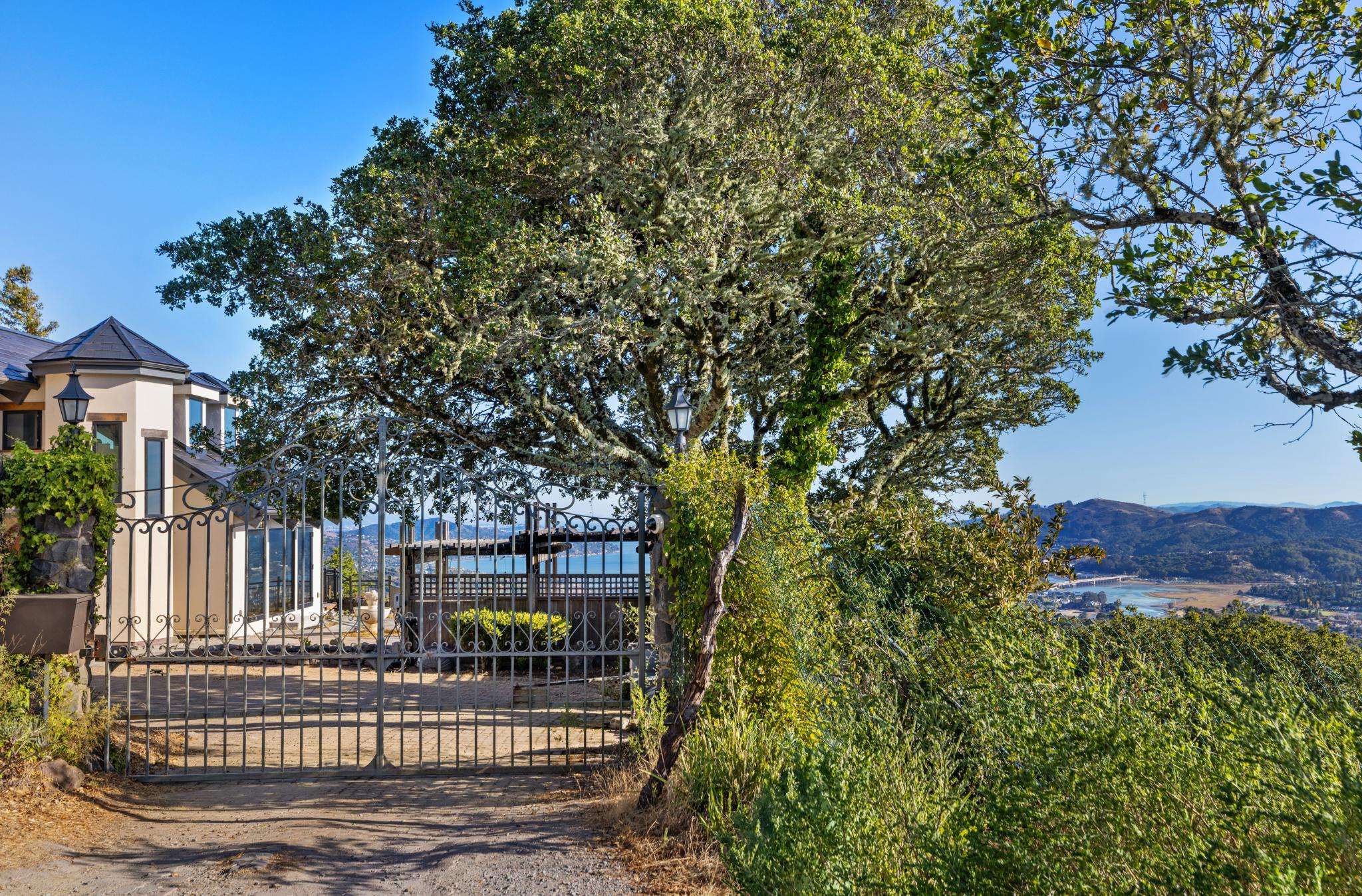 409 Summit Drive, Corte Madera #52