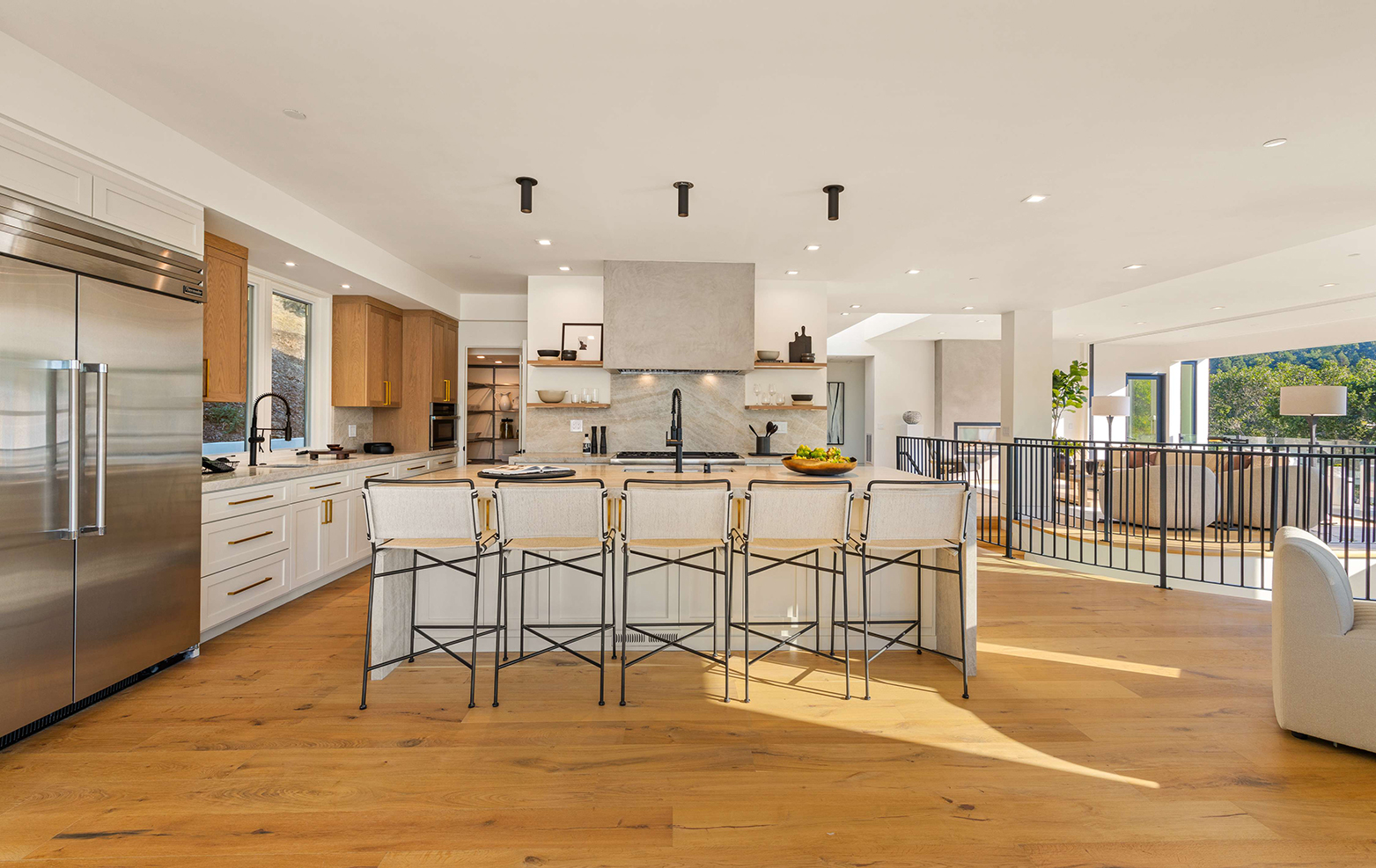 87 Laurel Grove Avenue, Ross #80