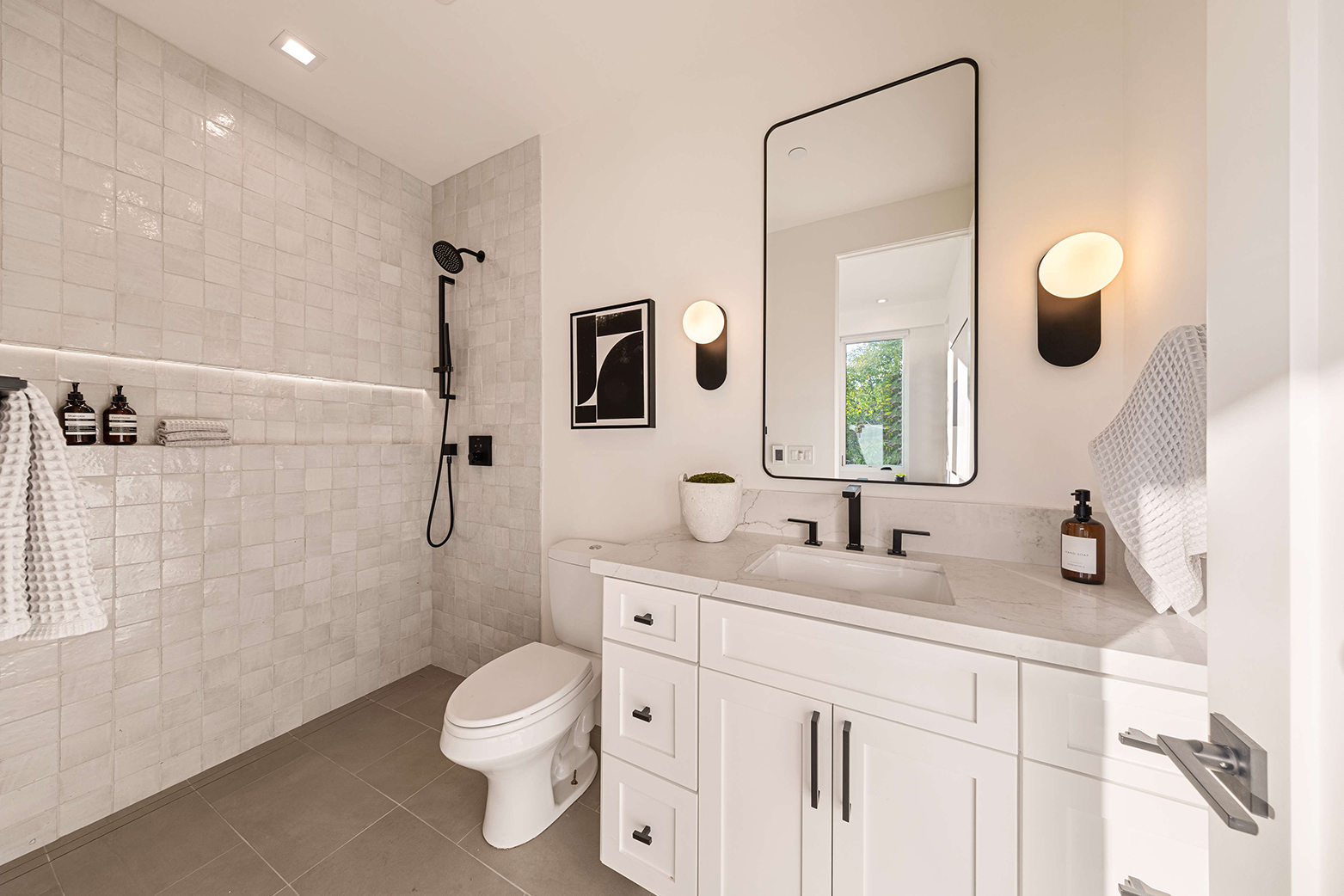 87 Laurel Grove Avenue, Ross #80