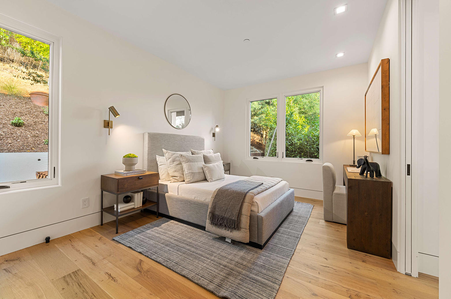 87 Laurel Grove Avenue, Ross #80