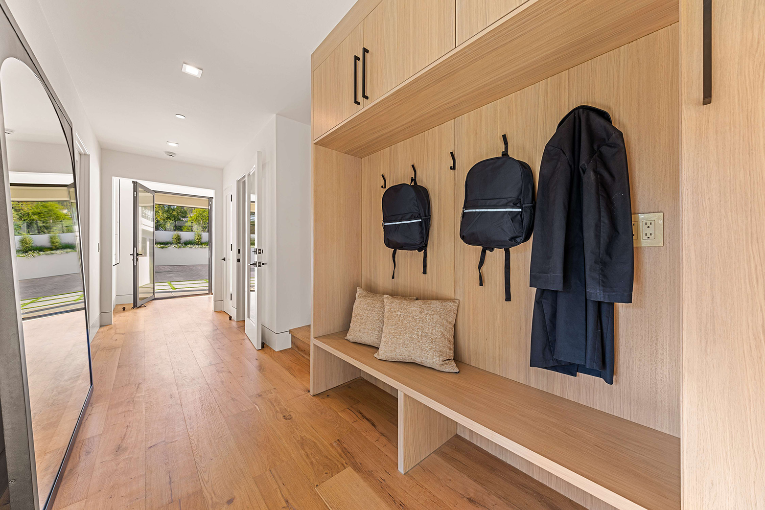 87 Laurel Grove Avenue, Ross #80